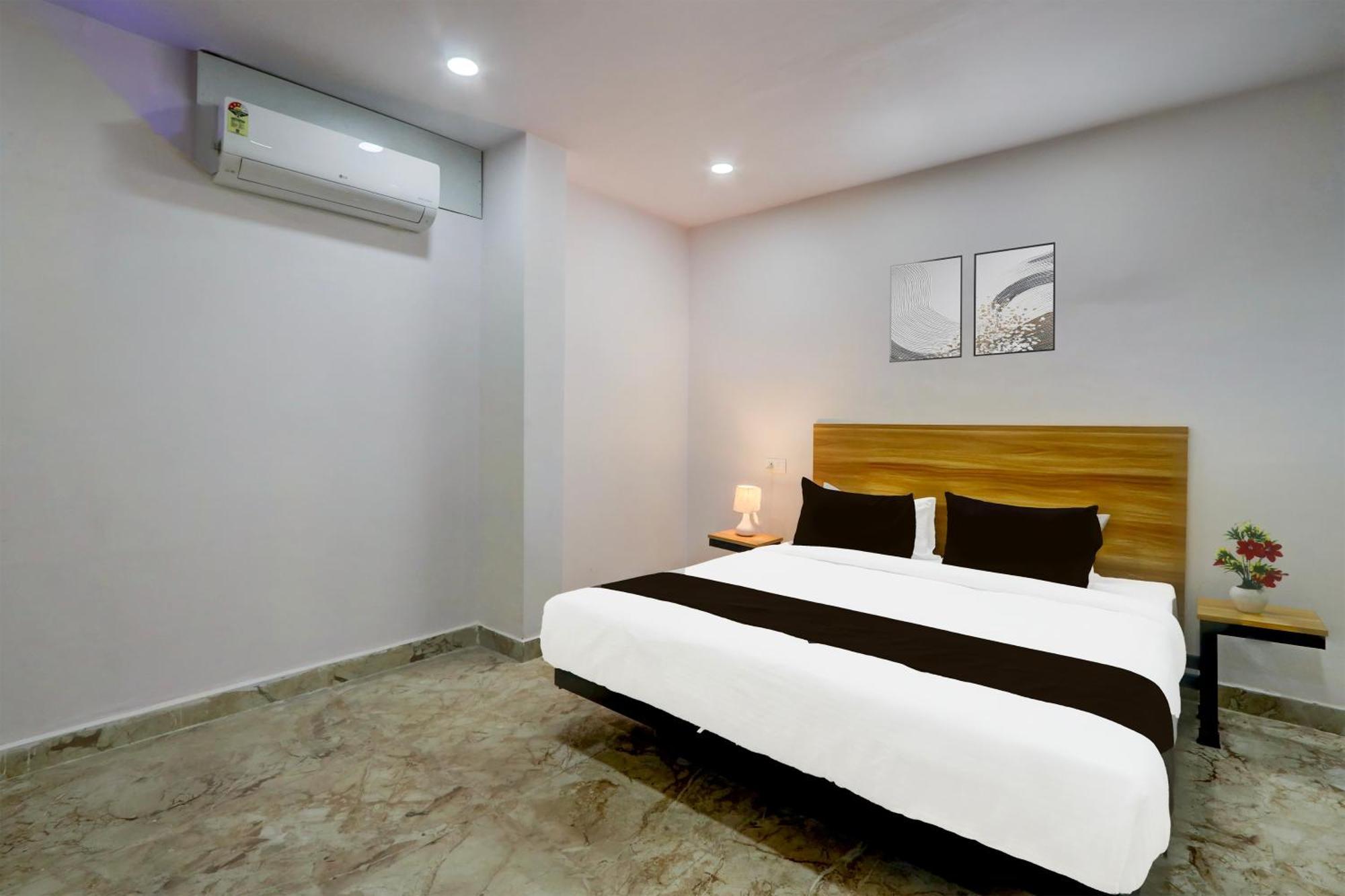 Hotel O Living Tree In Hyderabad Exterior photo